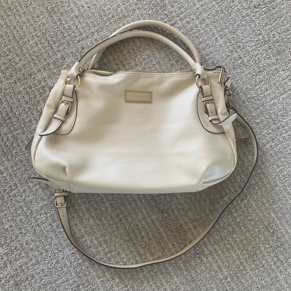 White Charles and Keith Shoulder Bag with Strap - Picture 3 of 8